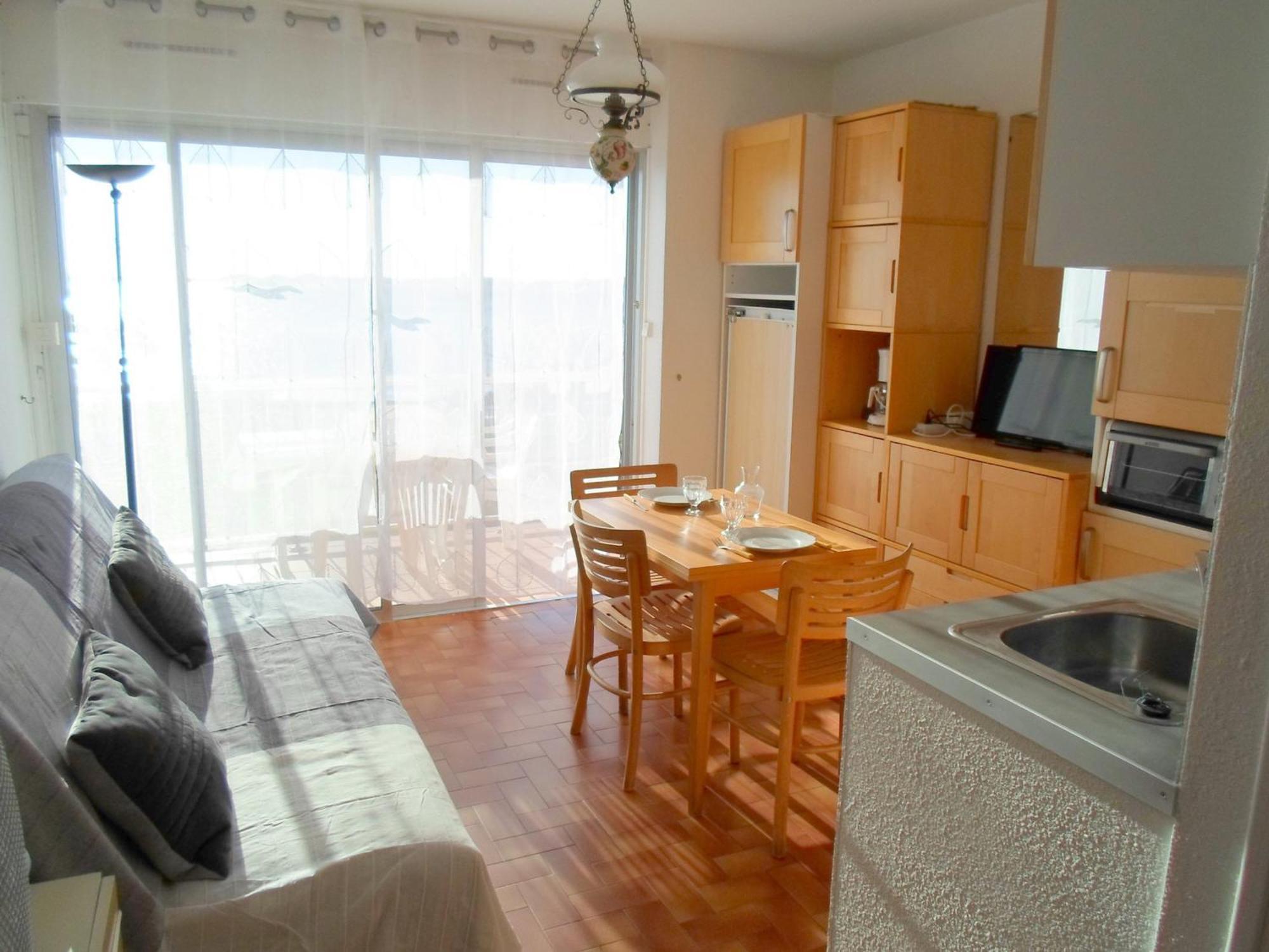 Appartement 2 Etoiles Proche Thermes, Animaux Admis - Fr-1-503-20 Balaruc-les-Bains Bagian luar foto